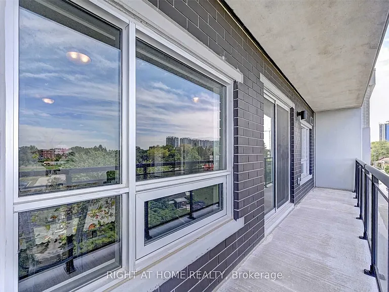 275 Larch St #G407 — Photo 6