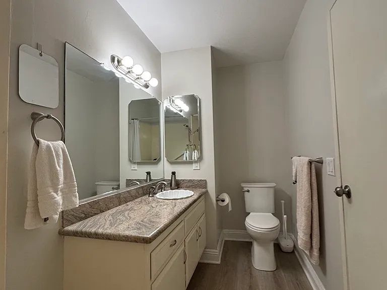 19782 Larkridge Dr — Photo 12