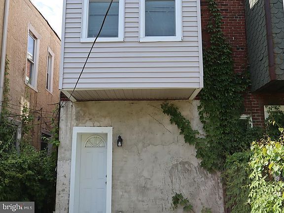 5th image of 6037 Spruce St