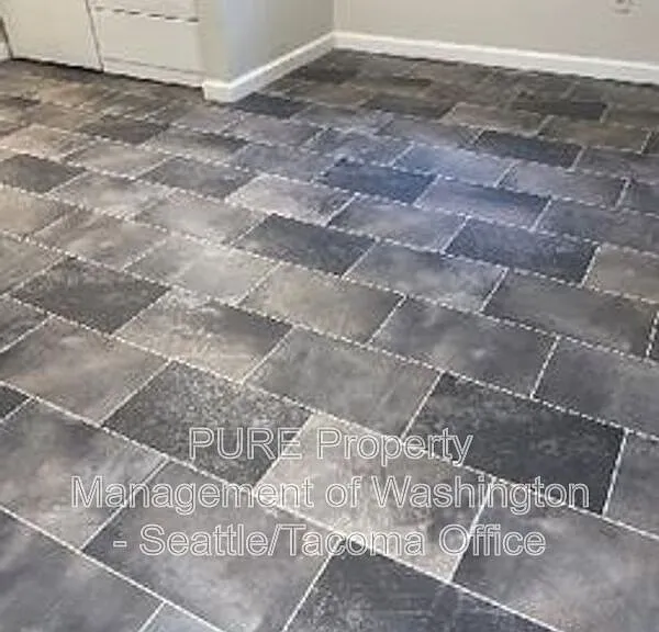 3414 S Monroe St #B — Photo 11