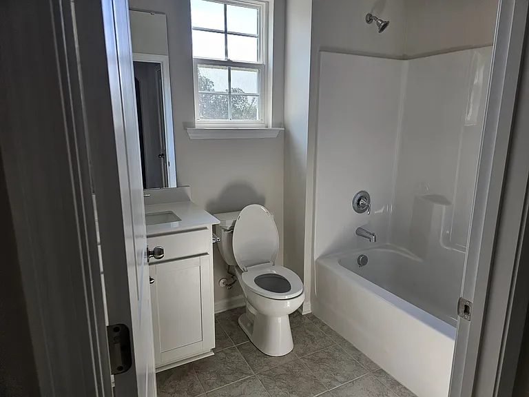 122 Somerset Ln — Photo 12