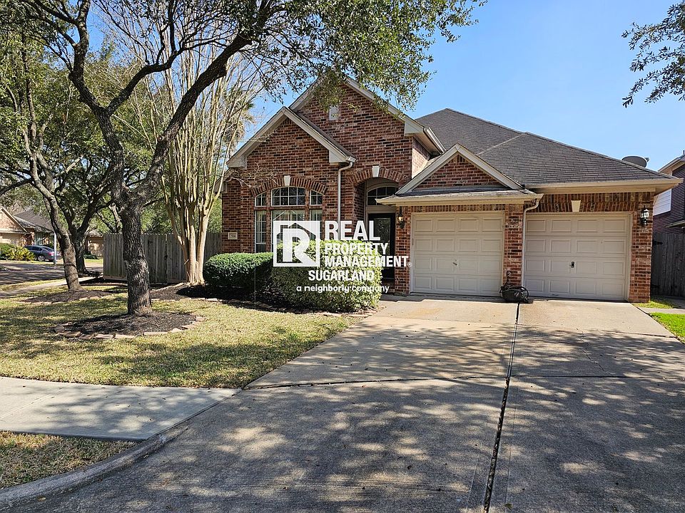 1st image of 514 Avery Dr