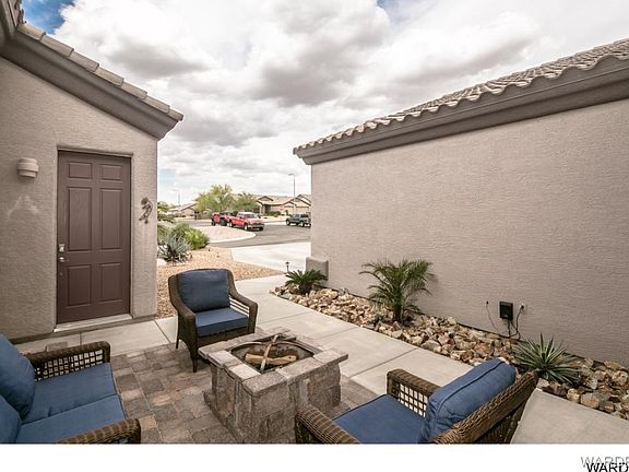 4th image of 2766 Glenn Rock Dr