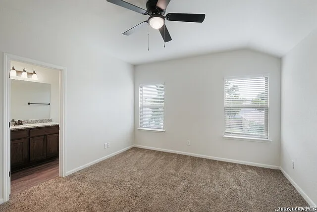 2507 Lynwood Bnd #101 — Photo 12