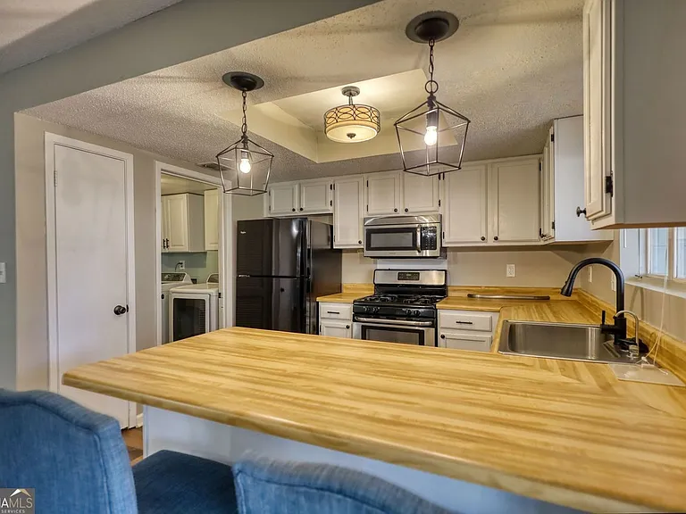 11 Doranne Ct SE #11 — Photo 18