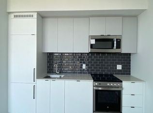 285 Dufferin St #1221, Toronto, ON M6K 1Z7