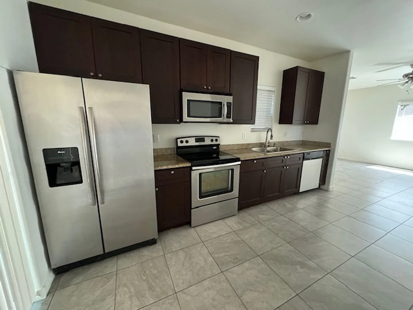 1331 E. Willetta St. — Photo 4