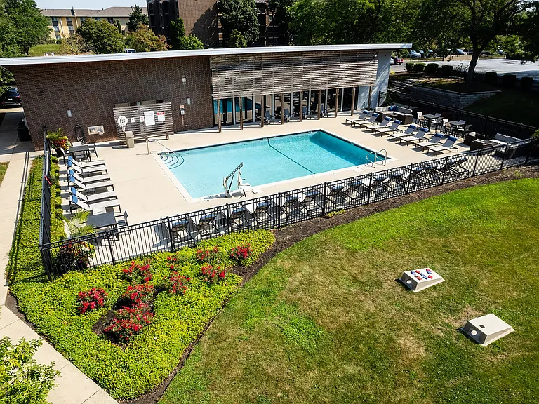 Willow Crossing Apartments — Photo 15