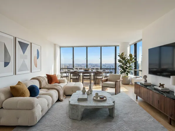 525 East 72nd Street image 1 of 18