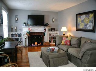 277 Renouf Dr, Rochester, NY 14624