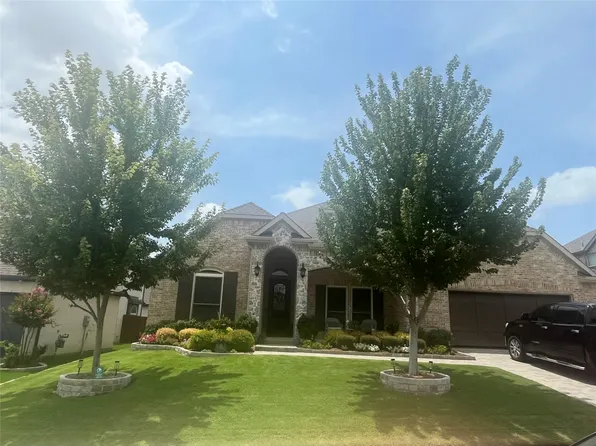 2108 Venice Dr, Corinth, TX 76210