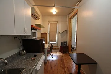 Rented by Best Apartments North Inc