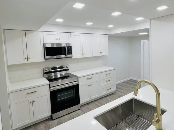 500 Egret Cir APT 8104, Delray Beach, FL 33444