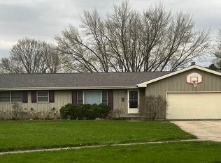 120 Charter St, Dekalb, IL 60115