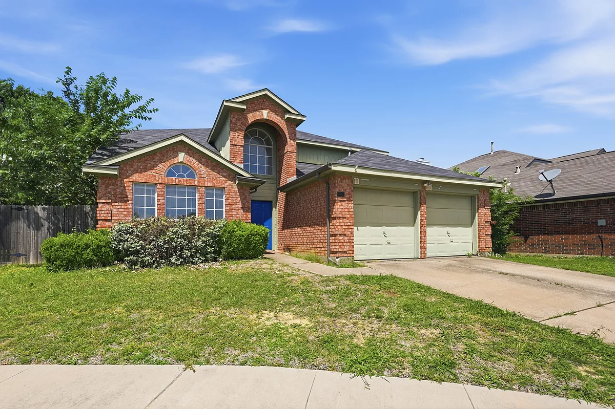 Building Photo - 2082 Sailmaker Ct