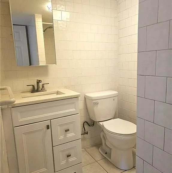 124 Jane St #B — Photo 7