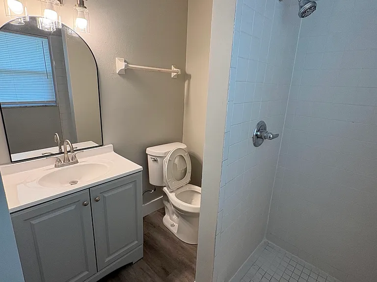 3616 W D Judge Dr — Photo 3