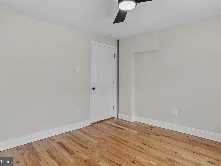 2625 Ellsworth St — Photo 20