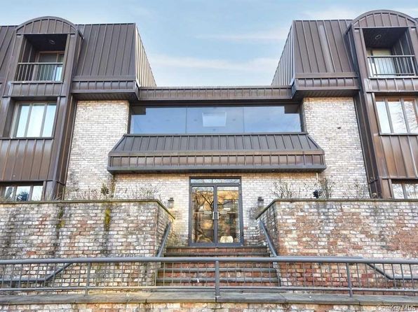 130 S Middle Neck Rd APT 2