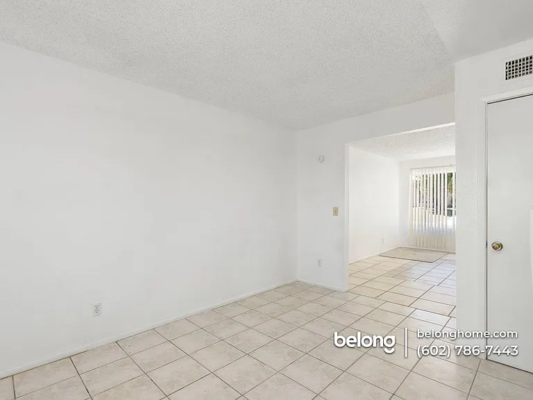 2240 W Carson Dr — Photo 13