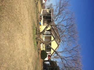 11027 N 2420th Rd, Weatherford, OK 73096