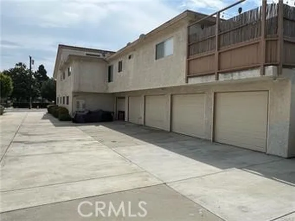 16781 Green Ln, Huntington Beach, CA 92649