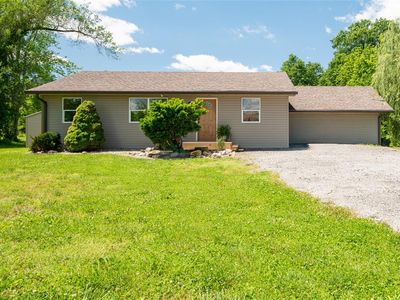 9268 Pin Oak Rd, Edwardsville, IL, 62025