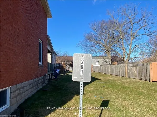 281 Niagara St, Welland, ON L3C 1K5