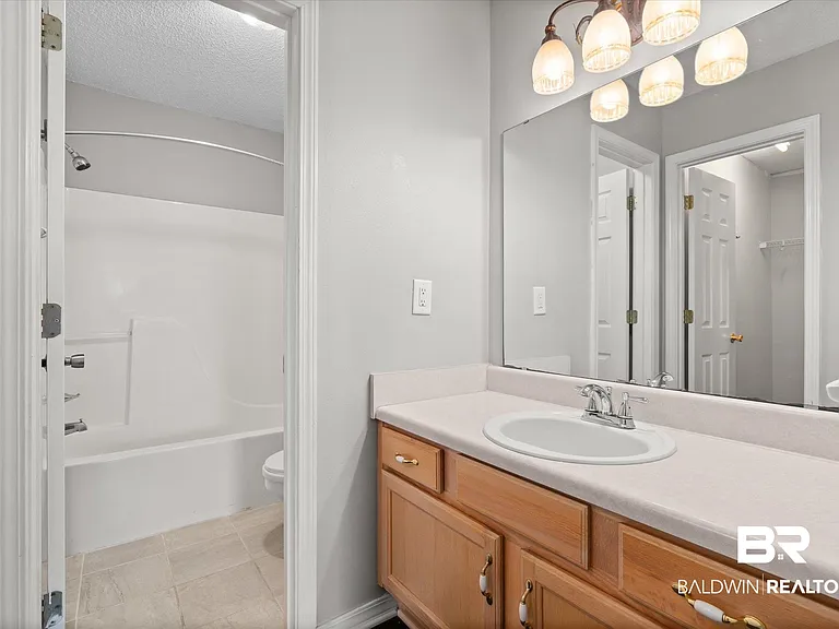 16216 Pointer Dr — Photo 12