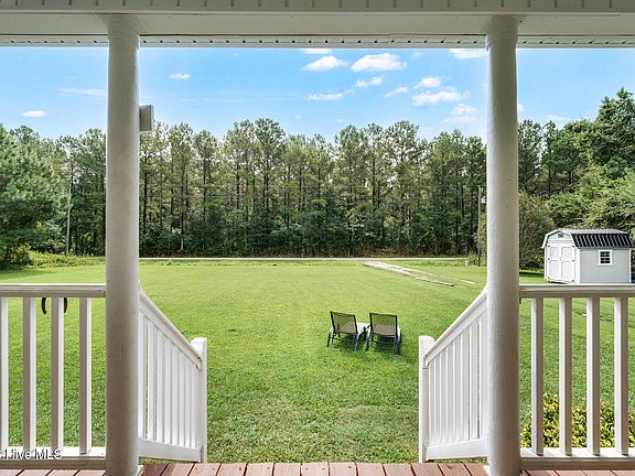 3rd image of 270 Bull Tail Road