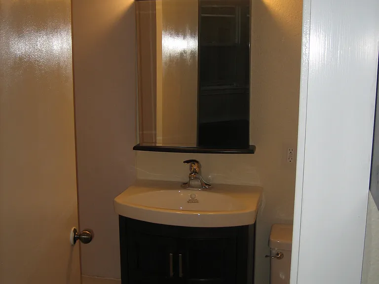 2109 NW Northrup St #3 — Photo 12