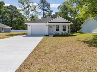 1668 Ashantilly Dr, Darien, GA 31305