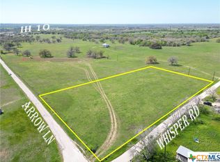 515 Arrow Ln, Luling, TX 78648