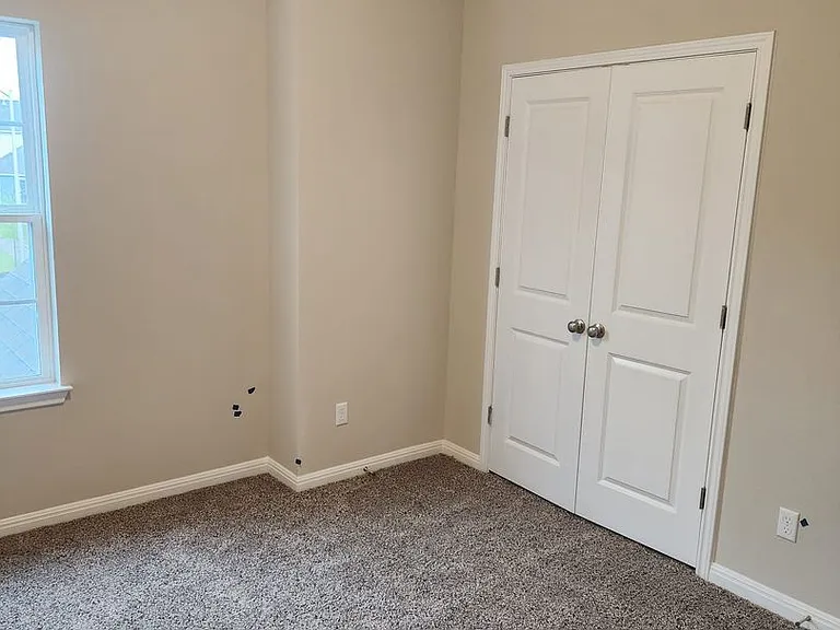 1668 Coral Sunrise Trl — Photo 10