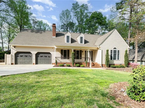 2803 Breckenridge Ct, High Point, NC 27265