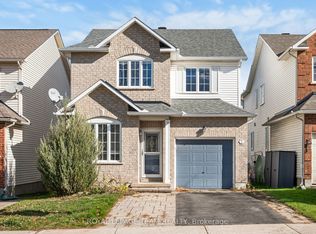 7 San Mateo Dr, Ottawa, ON K2J 5B3