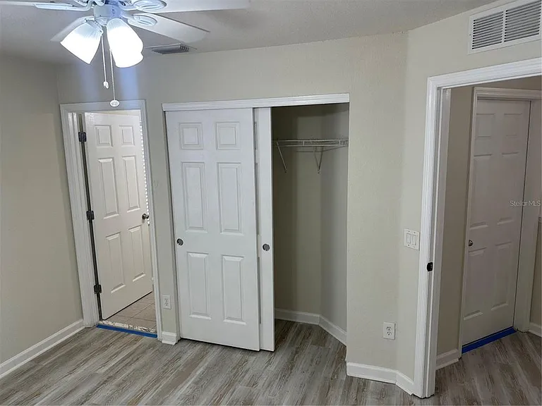 5097 SW 40th Pl — Photo 24