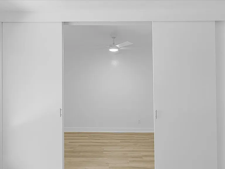 3905 S Stevely Ave #9 — Photo 5
