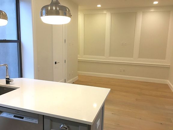 4th image of 1151 Dean St APT 3A