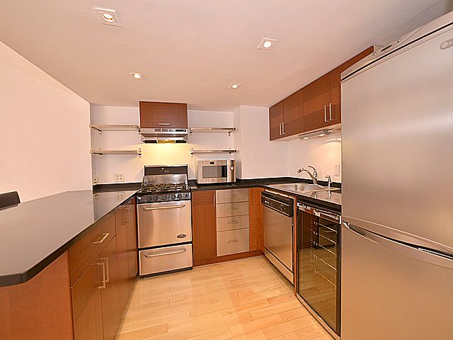 1st image of 350 E 62nd St APT 3M
