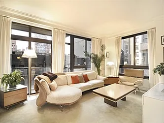Rented by Luxus Manhattan Realty