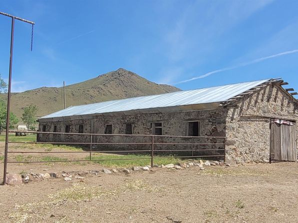 42957 Horse Creek Rd, Orovada, NV 89425