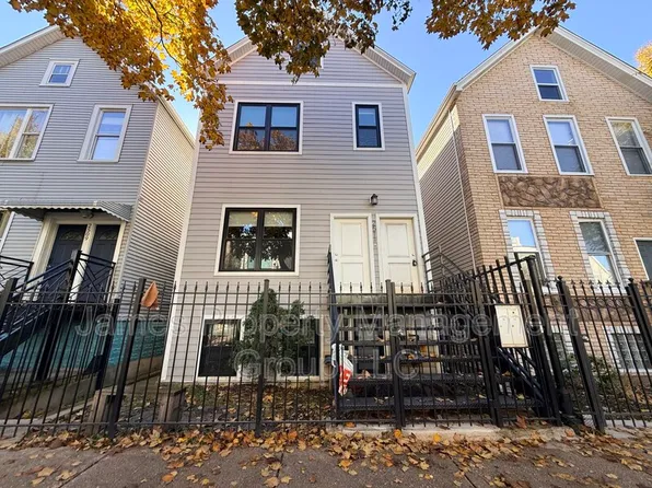 2511 W Cortland St APT 1, Chicago, IL 60647