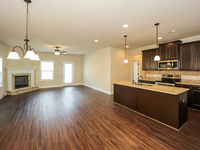 2350 Walker Dr — Photo 6