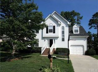 121 Trailview Dr, Cary, NC 27513