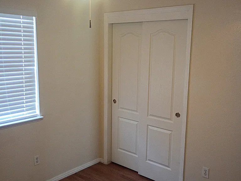 8503 Winlock St — Photo 5