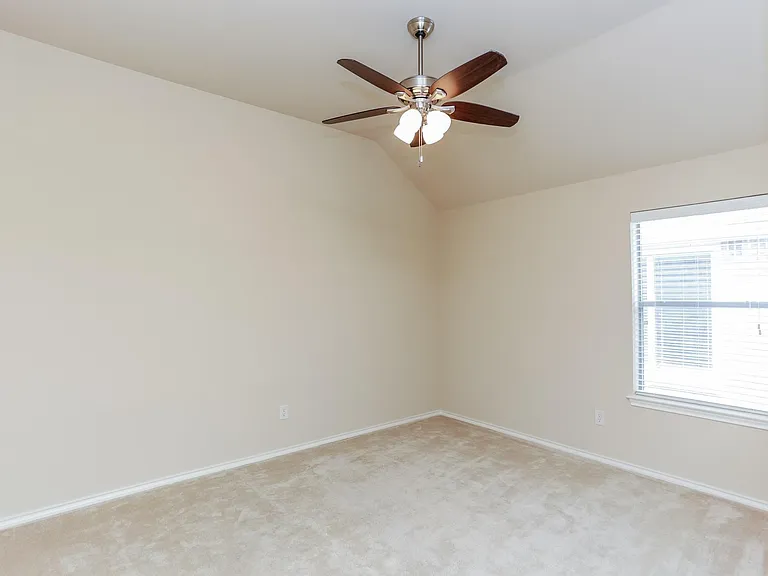 20214 Broad Run Ln — Photo 16
