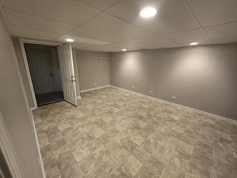 426 N Lord Ave — Photo 10