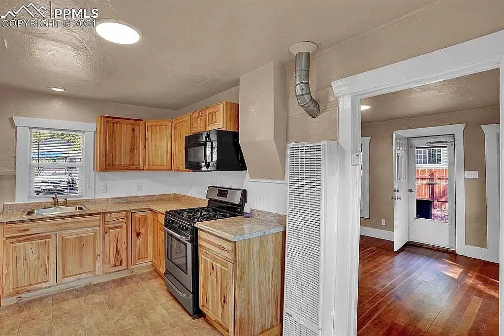 1 bed, 600 sqft, $1,275 — Photo 4