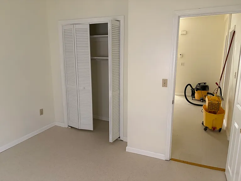 378 E Merrimack St #1 — Photo 6